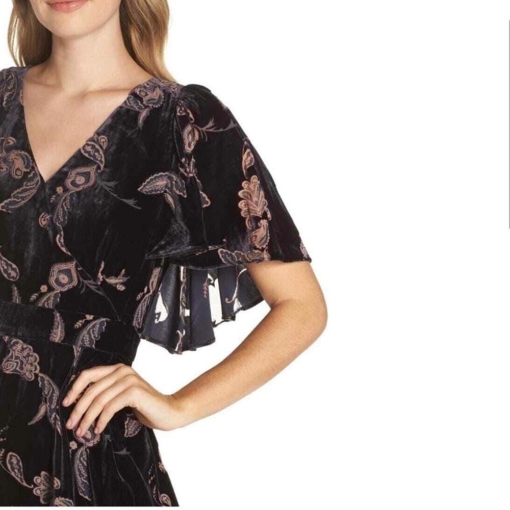 Eliza J Black and Gold Velvet Midi Dress - Picture 5 of 9